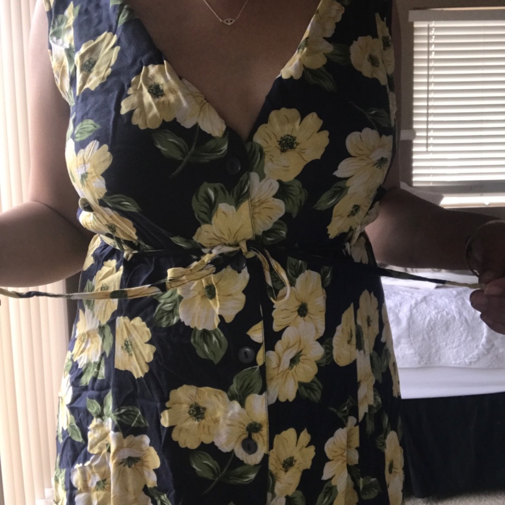 || Vintage Button Down Maxi || - Picture 3 of 7